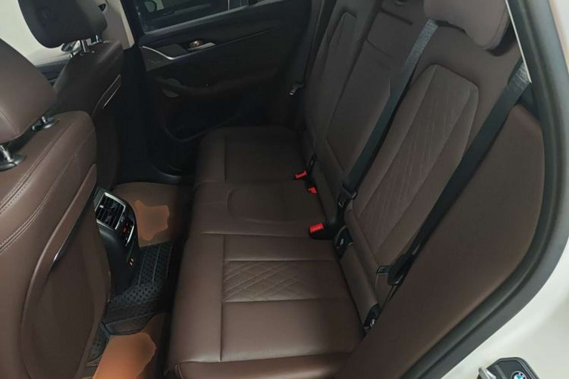 Used BMW X3 2022 Second Facelift xDrive30i Leading Edition M Night Sky Package Left Rear Seat