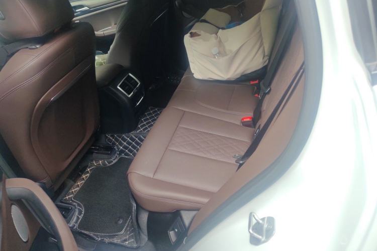 Used BMW X3 2022 Facelift xDrive30i Luxury Edition M Night Edition Package Left Rear Seat