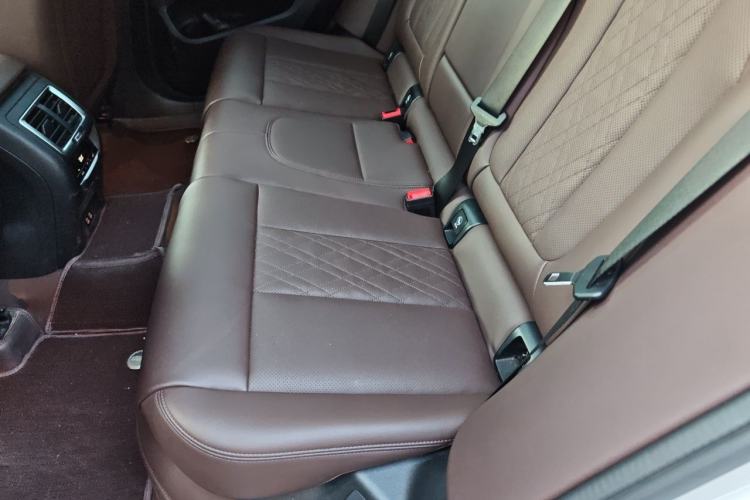 Used BMW X3 2022 xDrive25i M Sport Package Left Rear Seat