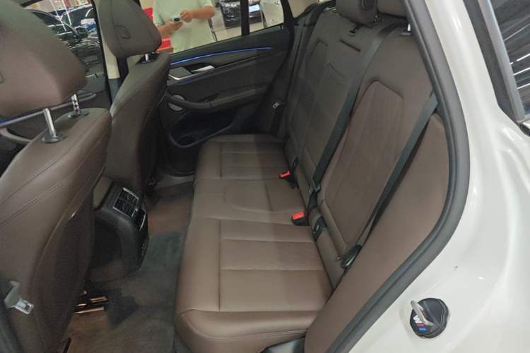 Used BMW X3 2022 Second Facelift xDrive30i Leading Edition M Night Sky Package Left Rear Seat