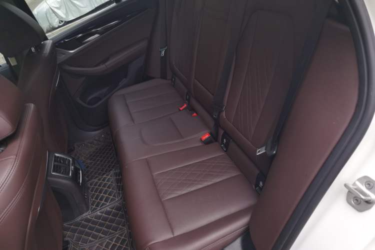 Used BMW X3 2022 xDrive25i M Sport Package Left Rear Seat