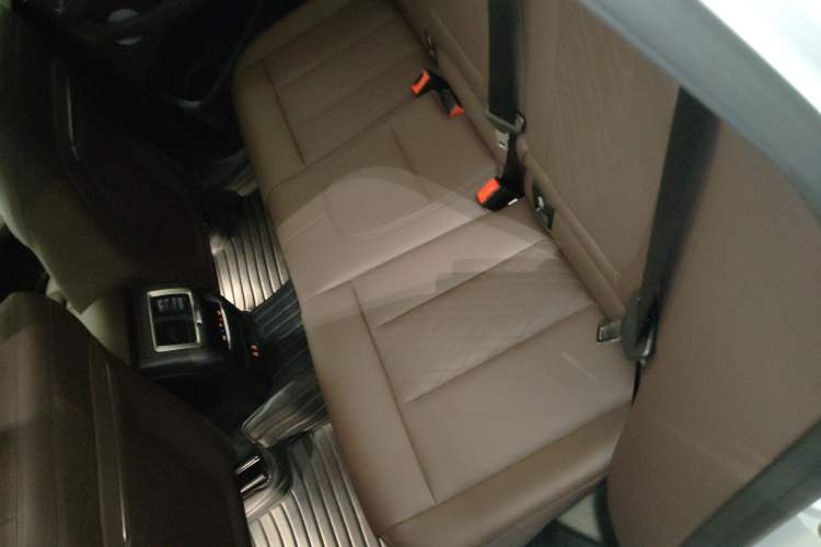 Used BMW X3 2022 xDrive30i Luxury Model M Night Sky Package Left Rear Seat