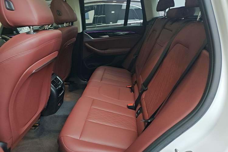 Used BMW X3 2022 xDrive25i M Sport Package Left Rear Seat