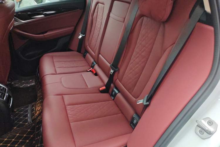 Used BMW X3 2022 Restyled xDrive25i M Sport Package Left Rear Seat