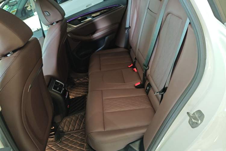 Used BMW X3 2022 xDrive25i M Sport Package Left Rear Seat