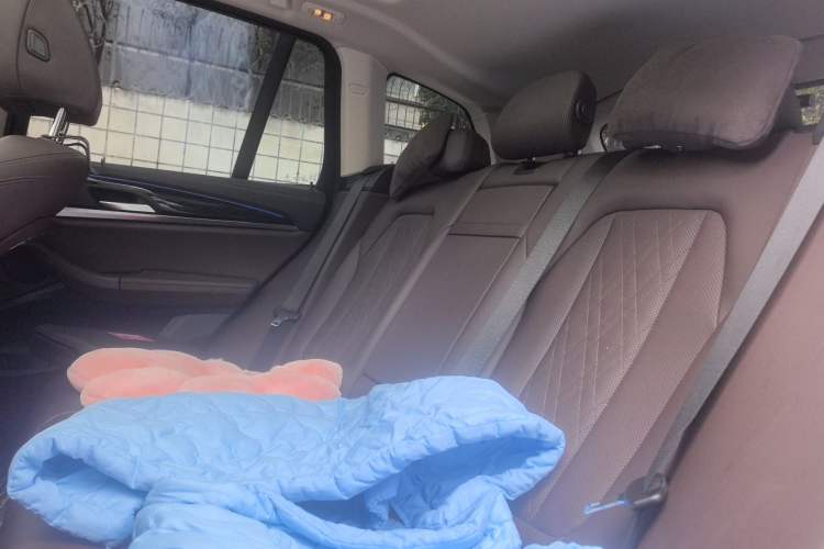 Used BMW X3 2022 xDrive25i M Sport Package Left Rear Seat