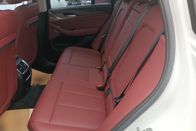 Used BMW X3 2022 Second Facelift xDrive30i Leading Edition M Night Sky Package Left Rear Seat