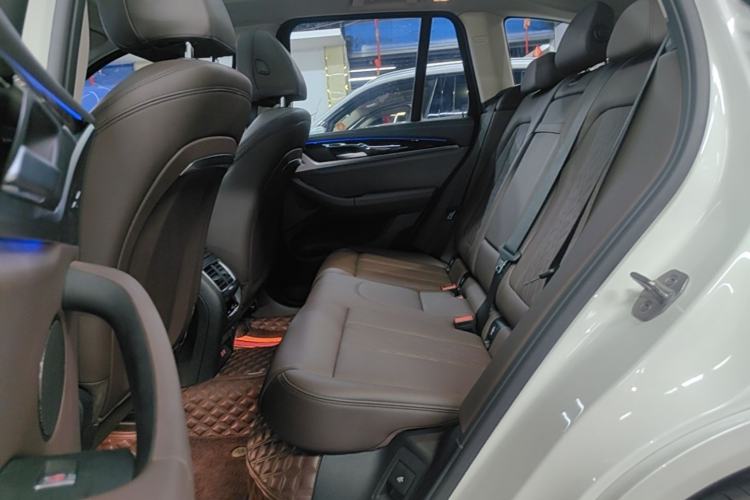 Used BMW X3 2022 xDrive25i M Sport Package Left Rear Seat