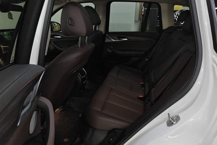 Used BMW X3 2022 xDrive30i Luxury Model M Night Sky Package Left Rear Seat