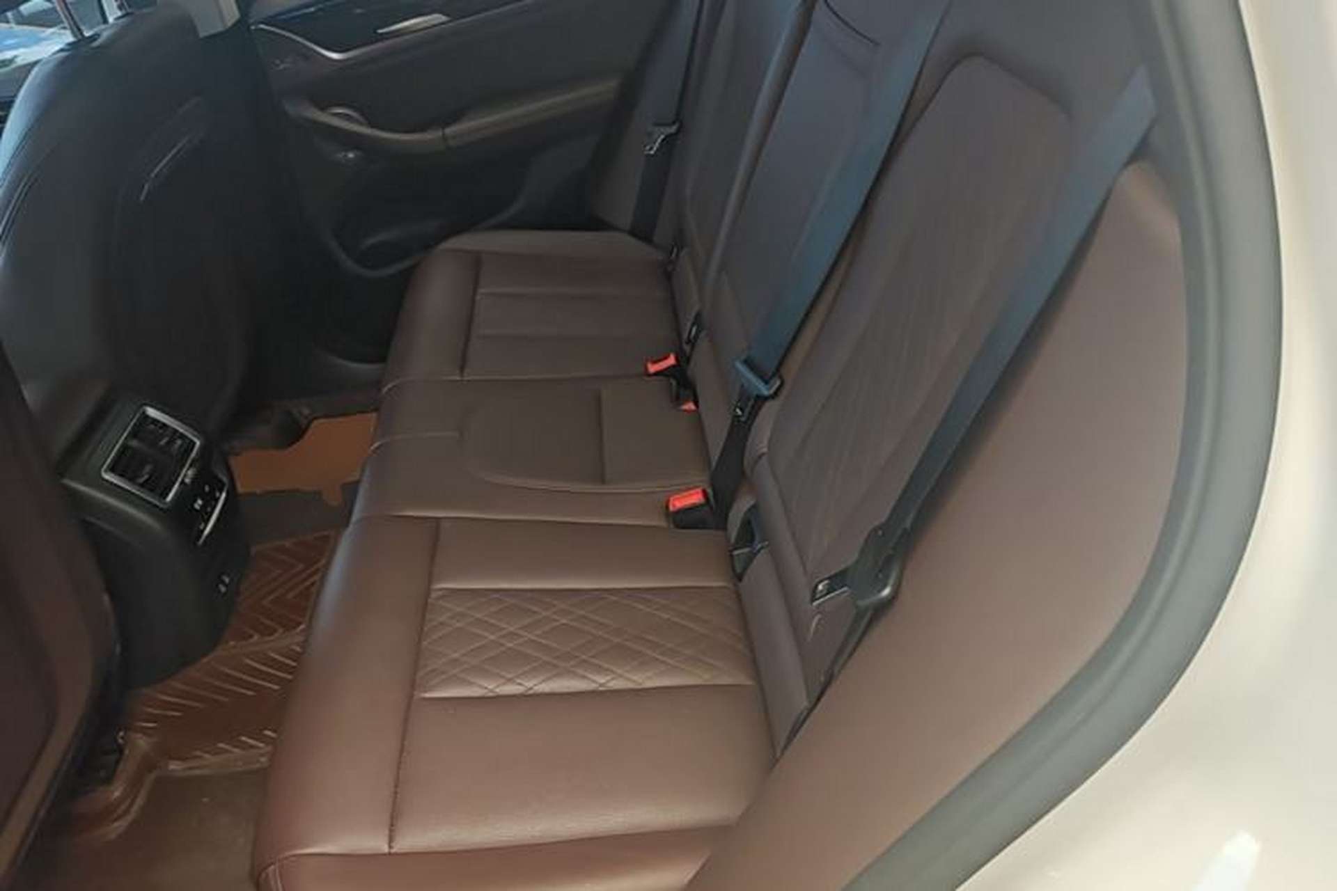 Used BMW X3 2022 xDrive25i M Sport Package Left Rear Seat