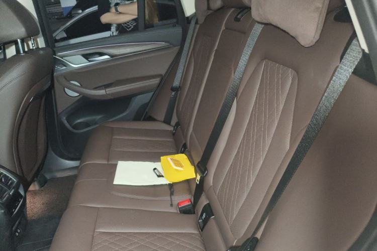 Used BMW X3 2022 Facelift xDrive30i Luxury Edition M Night Edition Package Left Rear Seat