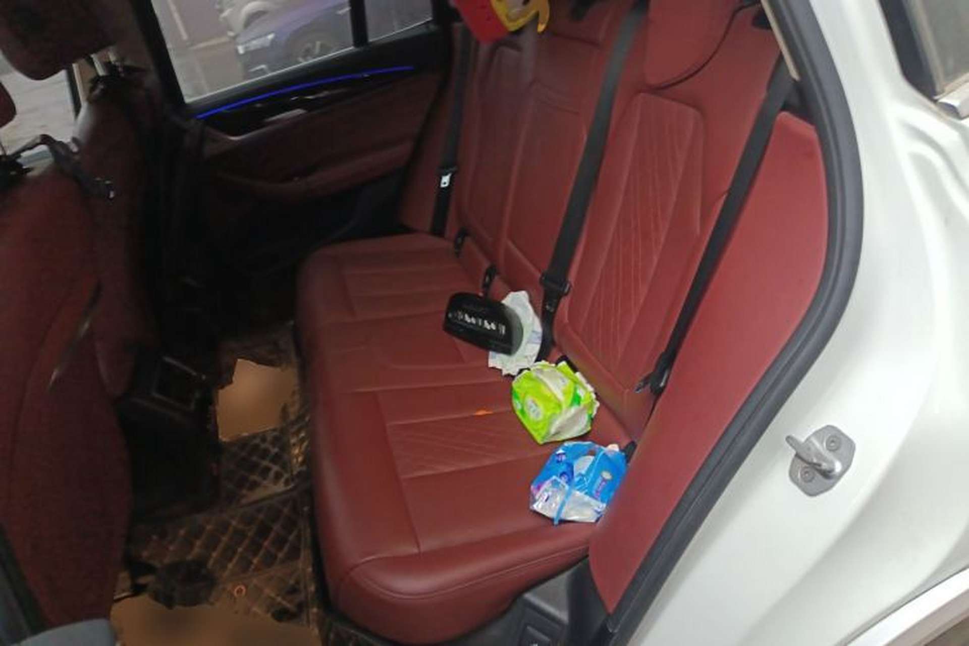 Used BMW X3 2022 Restyled xDrive25i M Sport Package Left Rear Seat
