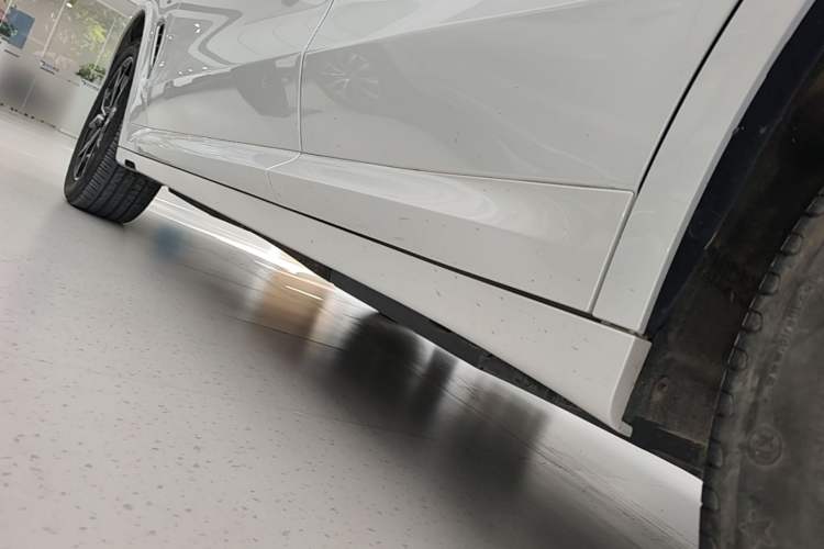 Used BMW X3 2022 xDrive25i M Sport Package Left Side Sill