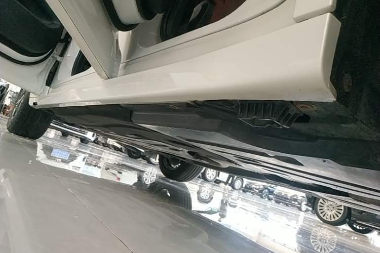 Used BMW X3 2022 Restyled xDrive25i M Sport Package Left Side Sill