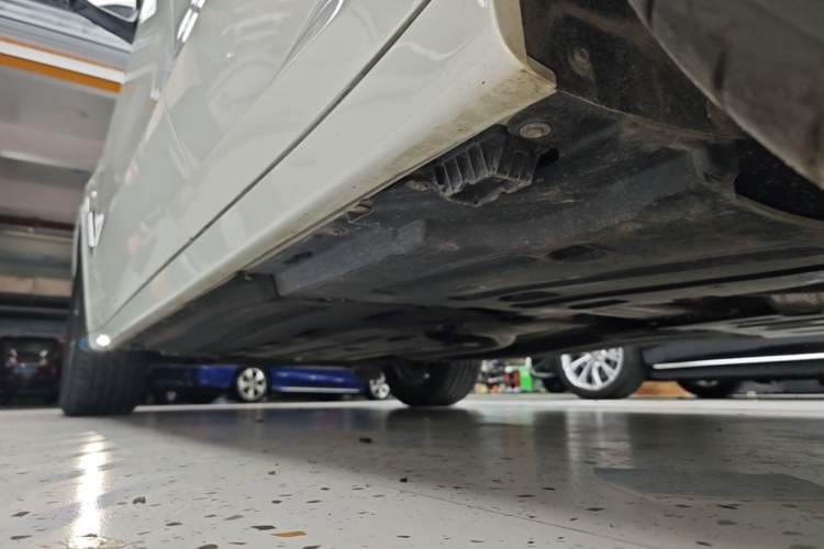 Used BMW X3 2022 Restyled xDrive25i M Sport Package Left Side Sill