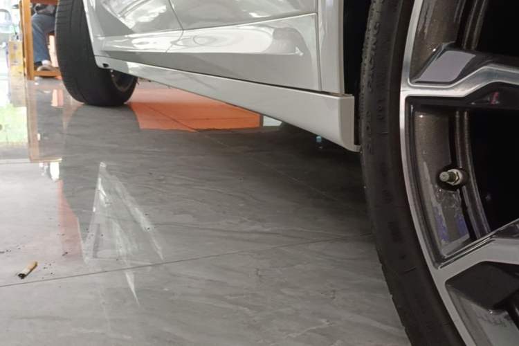 Used BMW X3 2022 Facelift xDrive30i Luxury Edition M Night Edition Package Left Side Sill