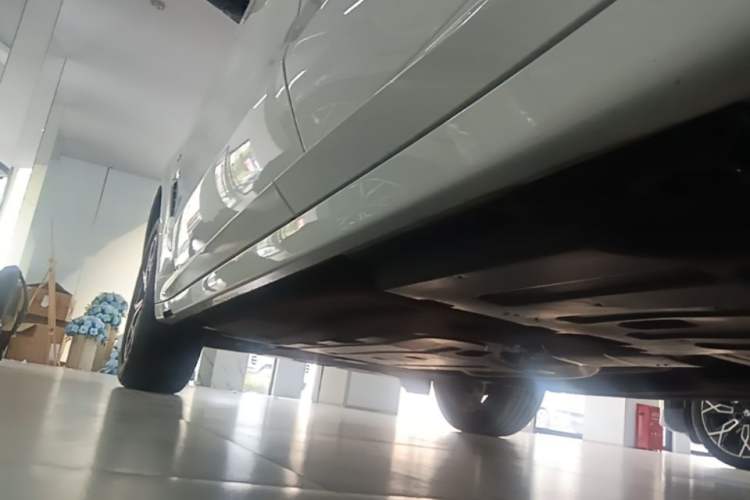 Used BMW X3 2022 Restyled xDrive25i M Sport Package Left Side Sill