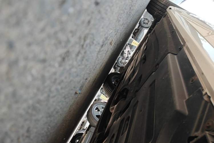 Used BMW X3 2022 xDrive25i M Sport Package Left Side Sill