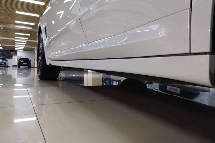 Used BMW X3 2022 xDrive25i M Sport Package Left Side Sill