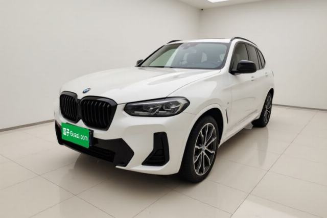 BMW X3 2022 xDrive30i Luxury Model M Night Sky Package مستعملة
