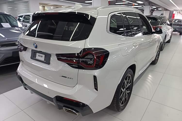 Used BMW X3 2022 xDrive25i M Sport Package Rear Right 45 Deg