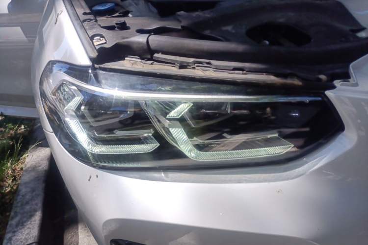 Used BMW X3 2022 xDrive30i Luxury Model M Night Sky Package Right Front Headlight