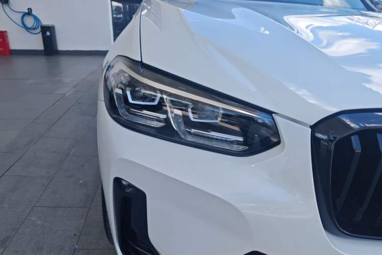 Used BMW X3 2022 Second Facelift xDrive30i Leading Edition M Night Sky Package Right Front Headlight
