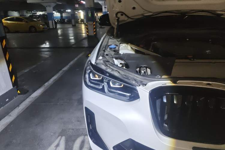Used BMW X3 2022 Second Facelift xDrive30i Leading Edition M Night Sky Package Right Front Headlight