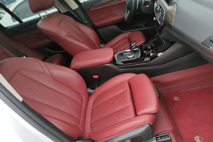 Used BMW X3 2022 xDrive30i Luxury Model M Night Sky Package Right Front Seat