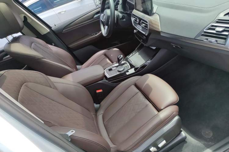 Used BMW X3 2022 xDrive30i Luxury Model M Night Sky Package Right Front Seat