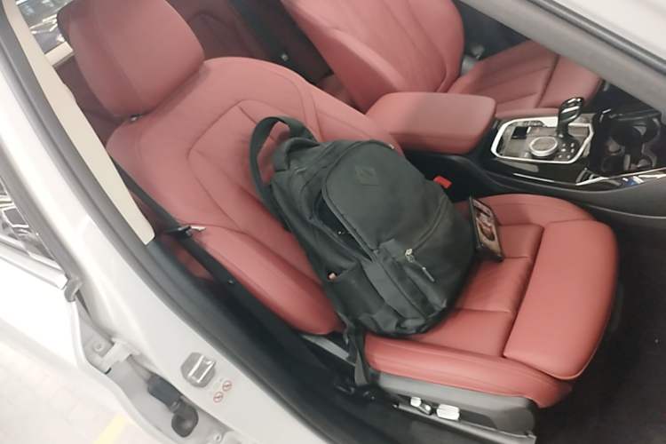 Used BMW X3 2022 Restyled xDrive25i M Sport Package Right Front Seat