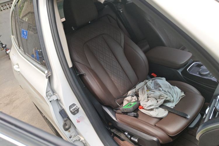 Used BMW X3 2022 Restyled xDrive25i M Sport Package Right Front Seat