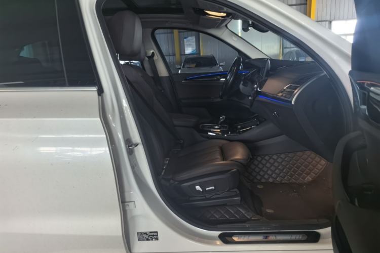 Used BMW X3 2022 xDrive25i M Sport Package Right Front Seat