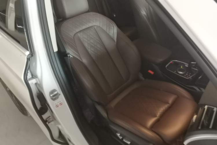 Used BMW X3 2022 xDrive25i M Sport Package Right Front Seat