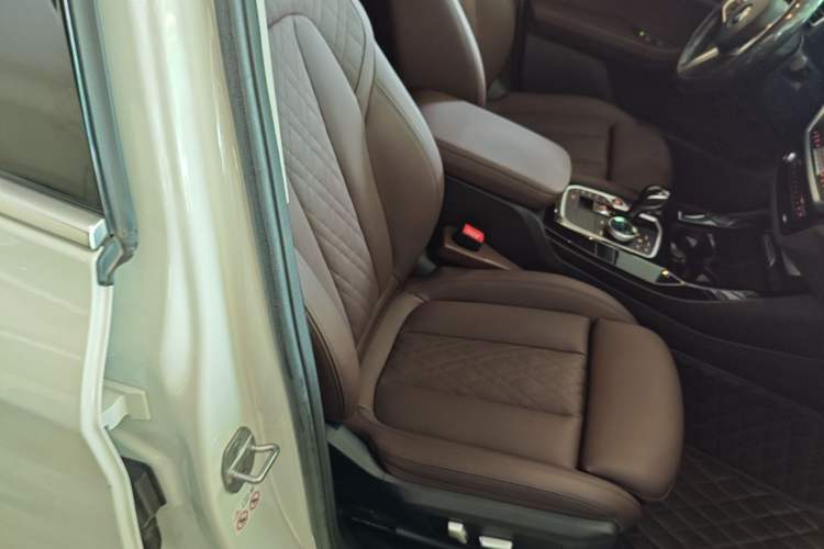 Used BMW X3 2022 xDrive25i M Sport Package Right Front Seat