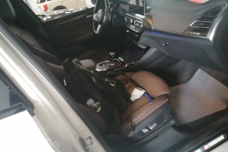 Used BMW X3 2022 Restyled xDrive30i Luxury Edition M Night Sky Package Right Front Seat
