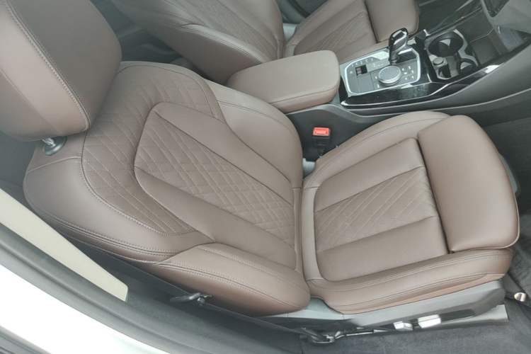 Used BMW X3 2022 xDrive25i M Sport Package Right Front Seat