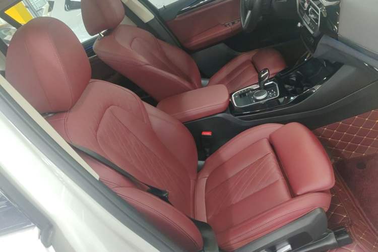 Used BMW X3 2022 xDrive25i M Sport Package Right Front Seat