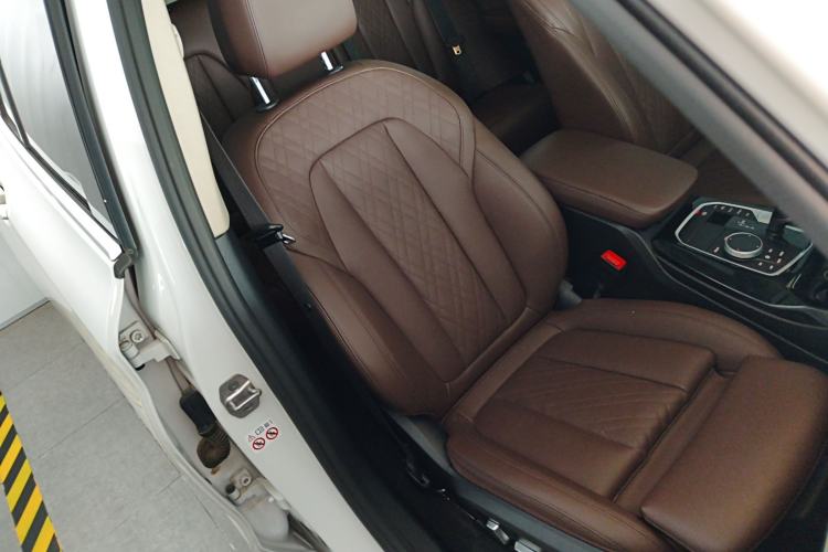 Used BMW X3 2022 Restyled xDrive25i M Sport Package Right Front Seat