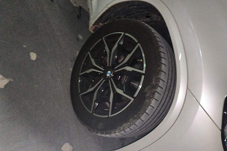 Used BMW X3 2022 Restyled xDrive25i M Sport Package Right Front Wheel Hub