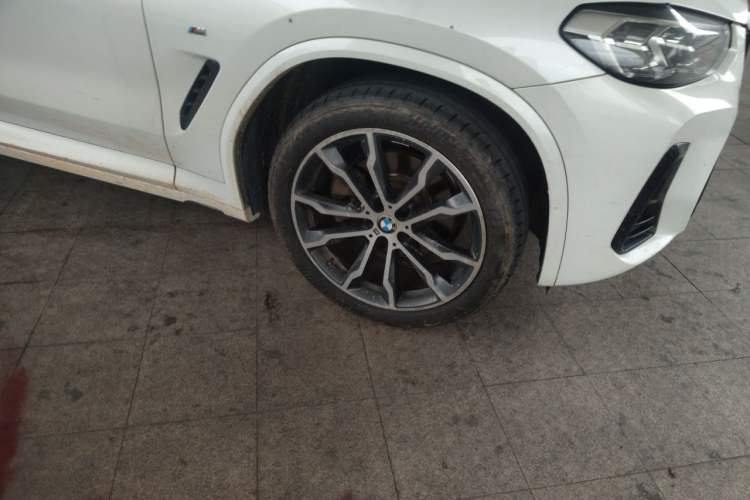 Used BMW X3 2022 xDrive30i Luxury Model M Night Sky Package Right Front Wheel Hub