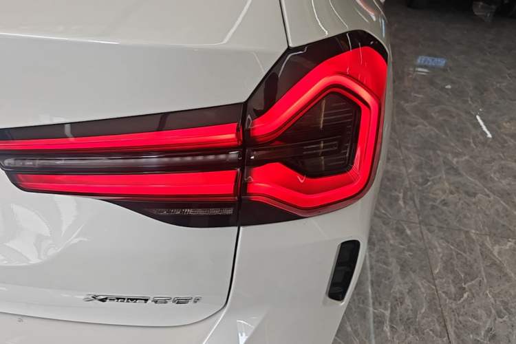 Used BMW X3 2022 xDrive30i Luxury Model M Night Sky Package Right Rear Taillight