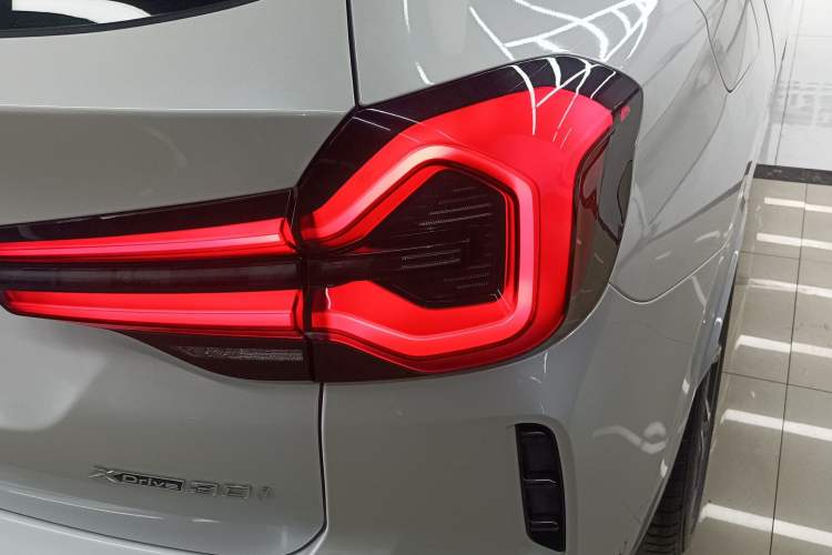 Used BMW X3 2022 Second Facelift xDrive30i Leading Edition M Night Sky Package Right Rear Taillight