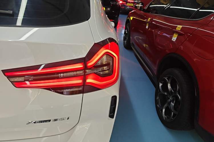 Used BMW X3 2022 xDrive30i Luxury Model M Night Sky Package Right Rear Taillight