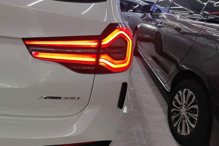 Used BMW X3 2022 xDrive25i M Sport Package Right Rear Taillight