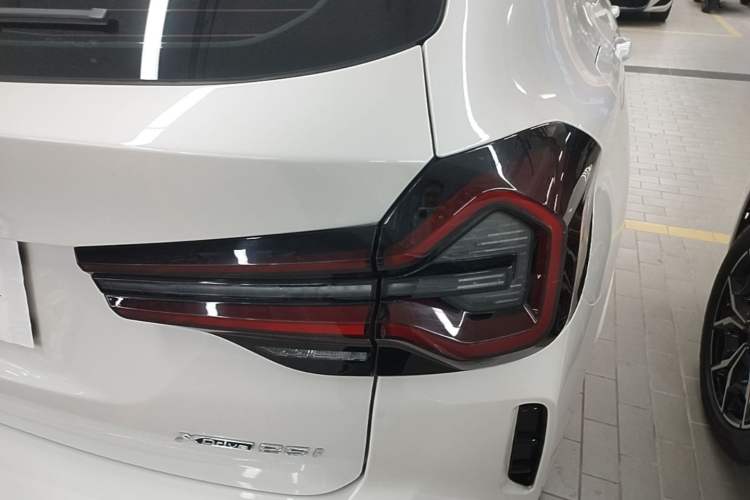 Used BMW X3 2022 Restyled xDrive25i M Sport Package Right Rear Taillight