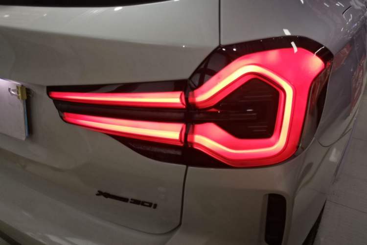 Used BMW X3 2022 Restyled xDrive25i M Sport Package Right Rear Taillight