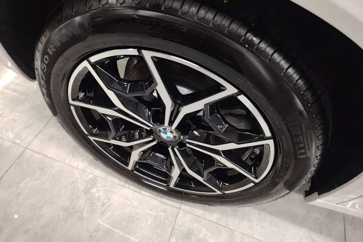 Used BMW X3 2022 xDrive25i M Sport Package Right Rear Wheel Hub