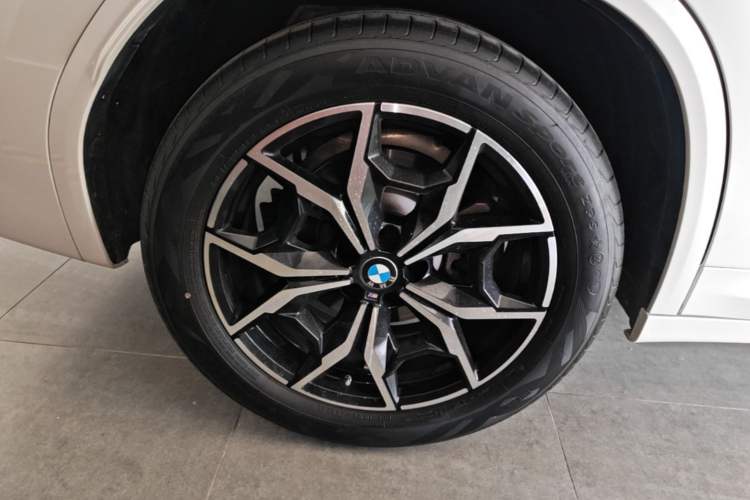 Used BMW X3 2022 Restyled xDrive25i M Sport Package Right Rear Wheel Hub