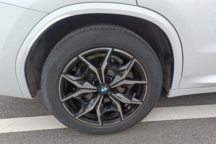 Used BMW X3 2022 Restyled xDrive25i M Sport Package Right Rear Wheel Hub